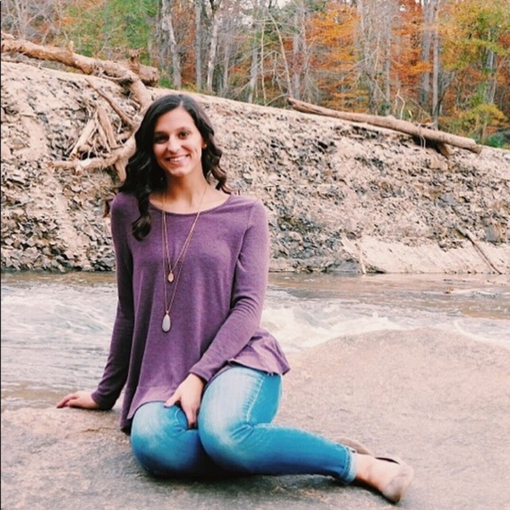 Meet your Posher, Mikayla